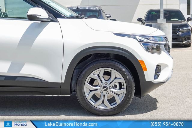 Used 2024 Kia Seltos S FWD image 7