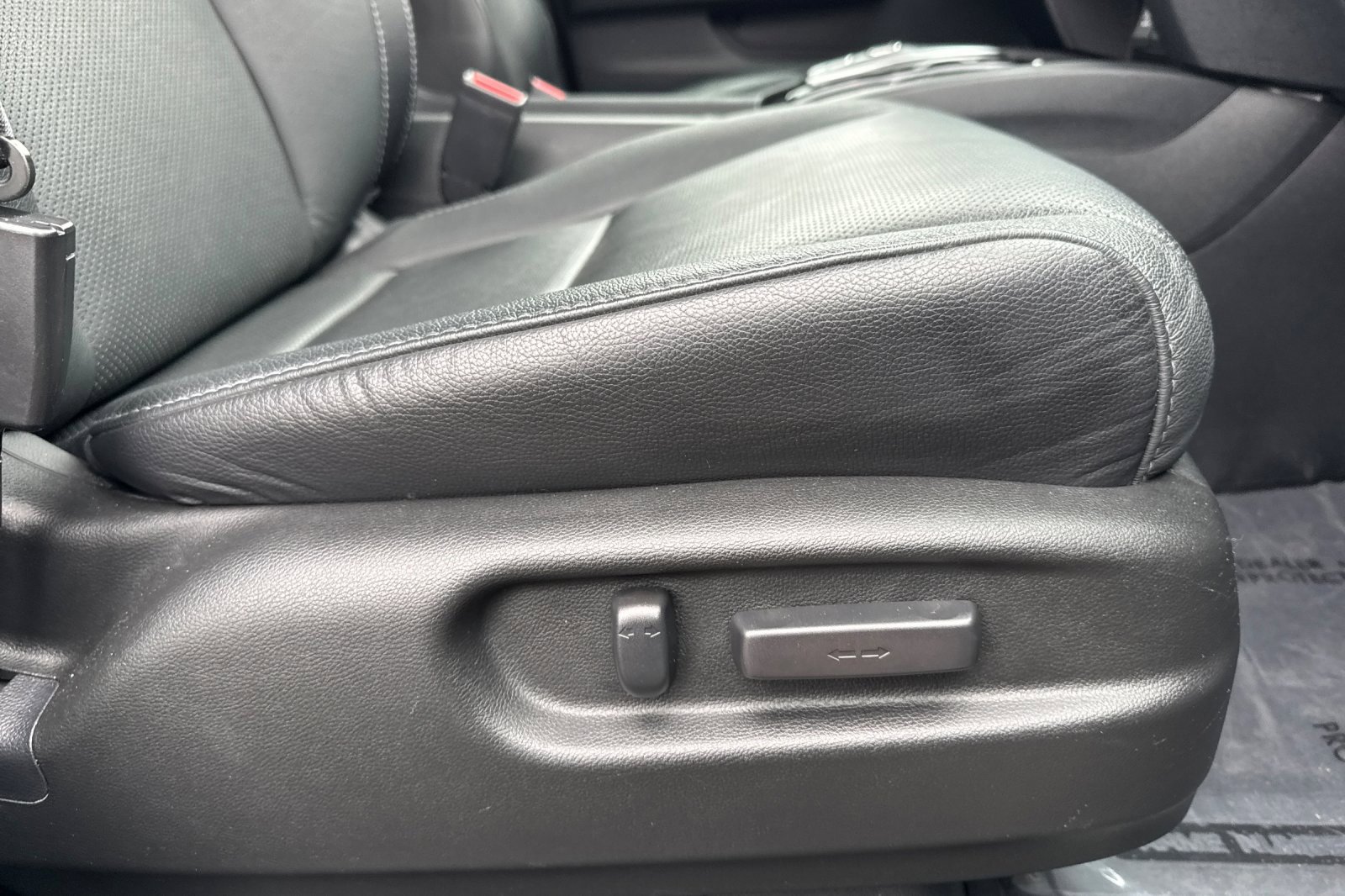 Used 2022 Honda Pilot Elite image 21