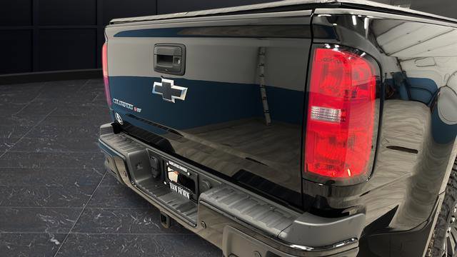 Used 2019 Chevrolet Colorado Z71 w/ Z71 Midnight Edition AWD/4WD image 36