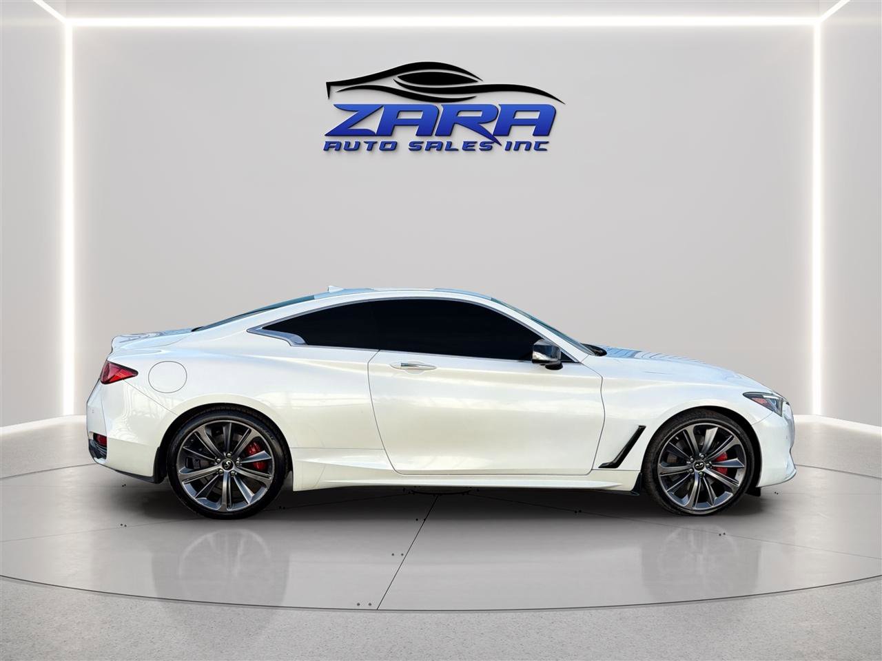 Used 2021 INFINITI Q60 Red Sport 400 w/ Cargo Package AWD/4WD image 8