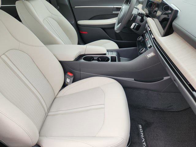 New 2026 Hyundai Sonata Blue image 9