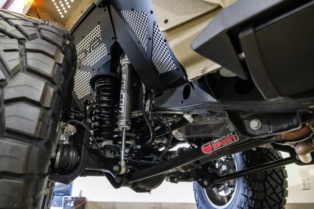 Used 2025 Jeep Gladiator Rubicon w/ Safety Group AWD/4WD image 48