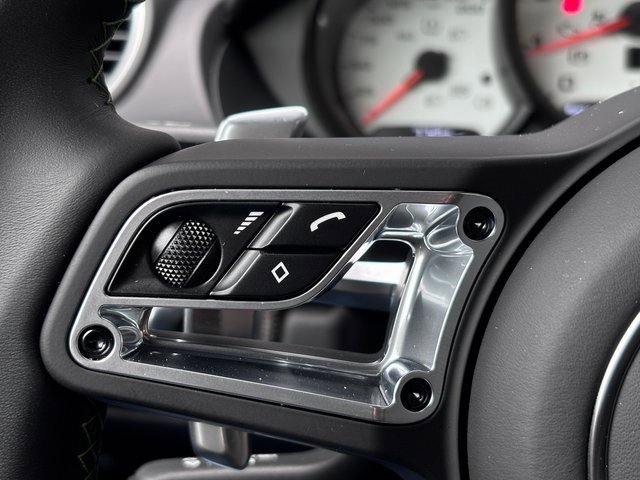 Certified 2024 Porsche 718 Cayman GT4 image 15