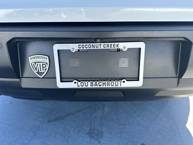 Used 2025 Nissan Pathfinder SV image 10