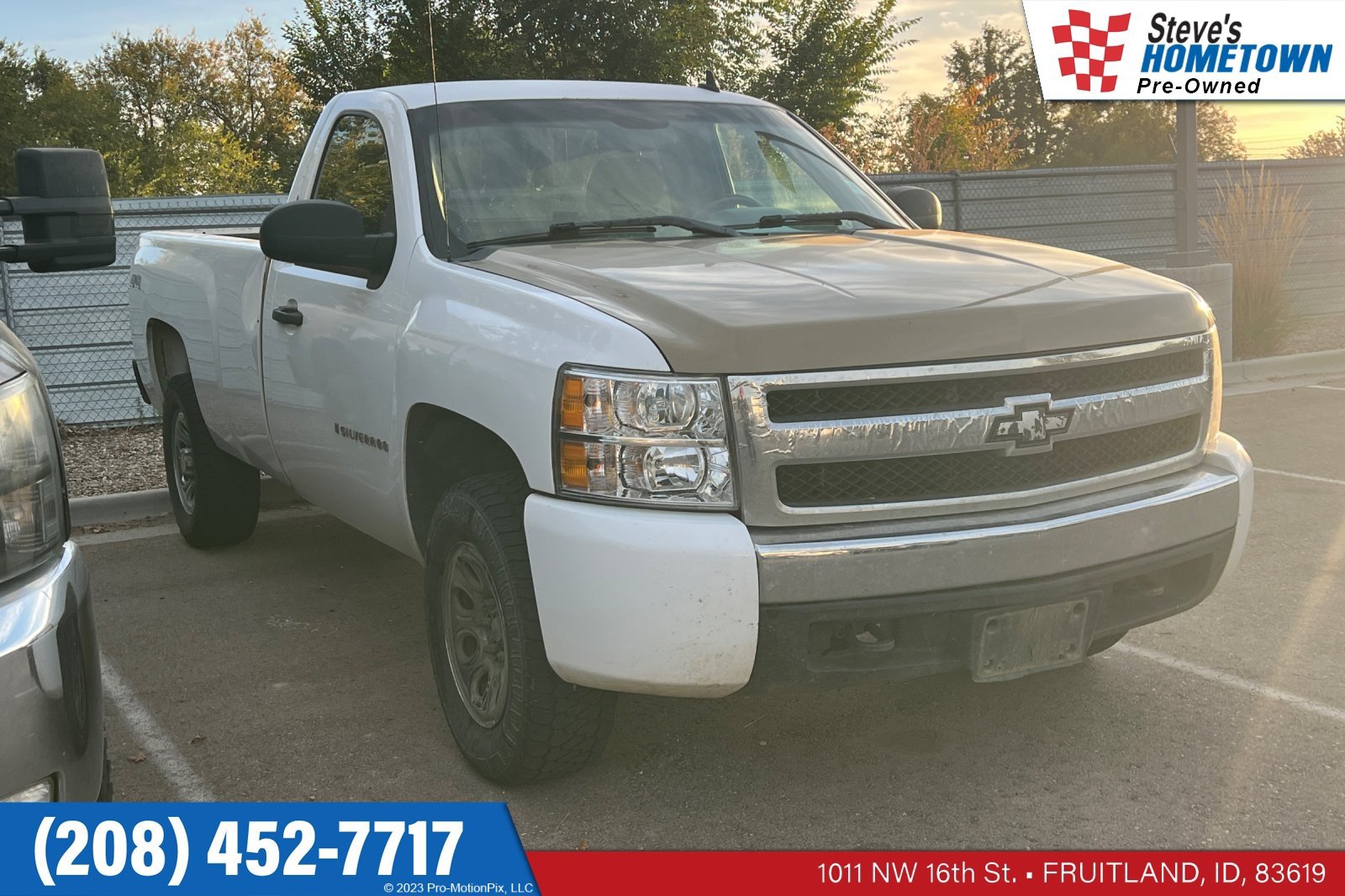 Used 2007 Chevrolet Silverado 1500 W/T w/ Towing Package AWD/4WD image 1