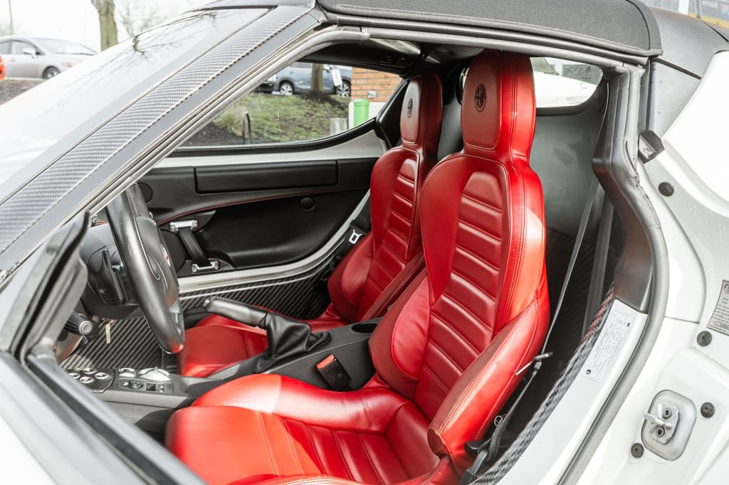 Used 2016 Alfa Romeo 4C Spider w/ Convenience Group - Spider image 7
