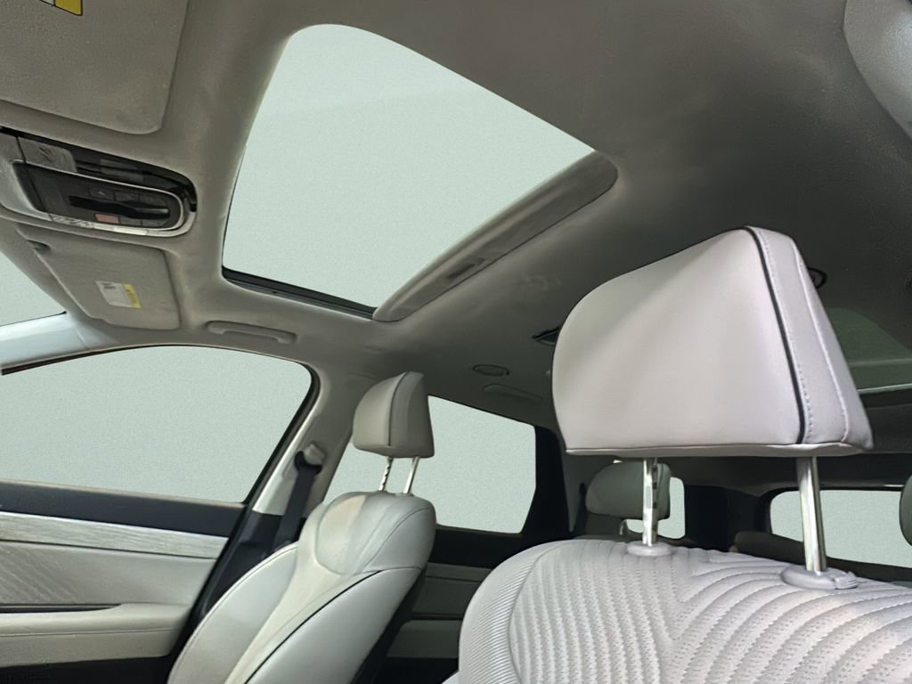 Used 2024 Hyundai Palisade Calligraphy image 12