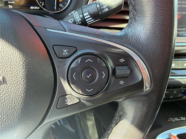 Used 2021 Buick Enclave Avenir w/ Avenir Technology Package image 19