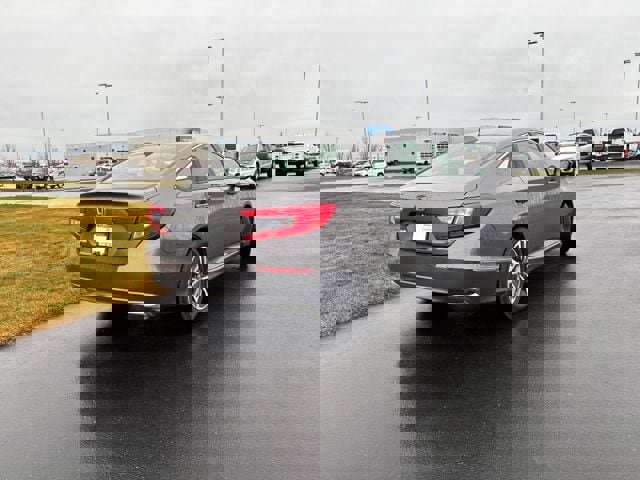 Used 2020 Honda Accord EX-L image 3