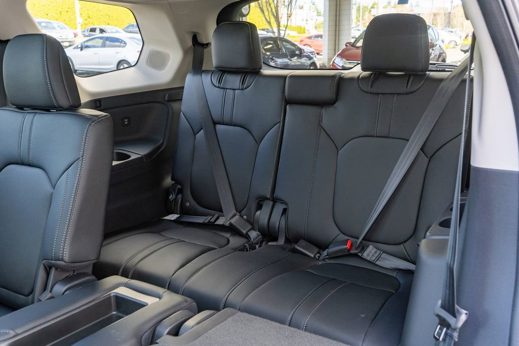 New 2026 Honda Pilot Touring image 12