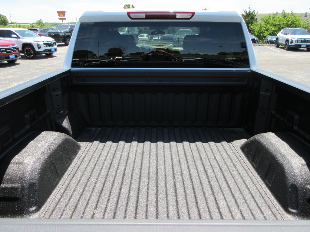 New 2026 Chevrolet Silverado 1500 Custom w/ Turbomax Blackout Package AWD/4WD image 11
