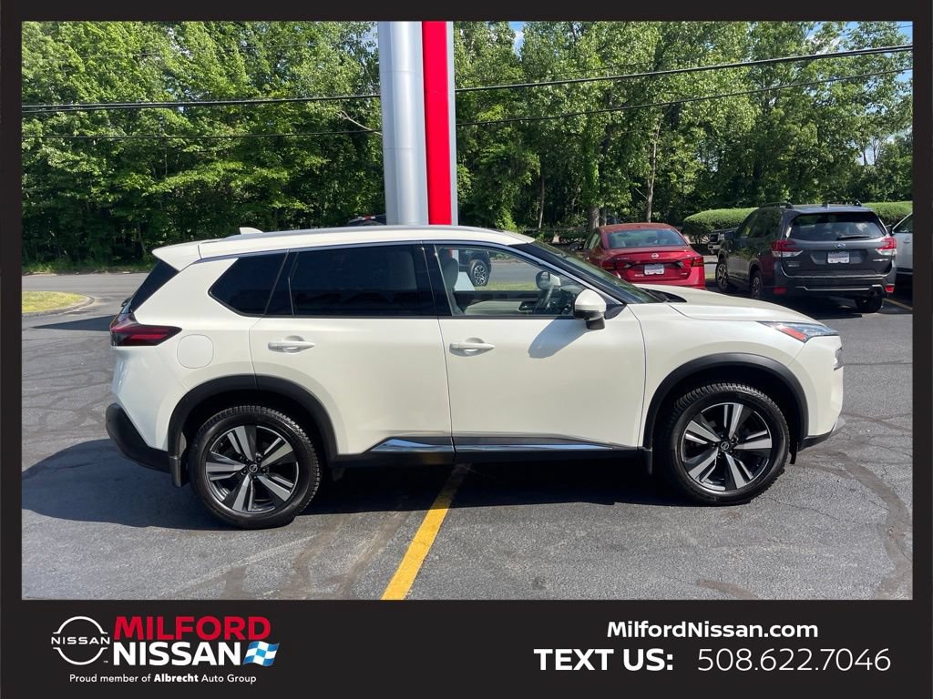 Certified 2021 Nissan Rogue SL w/ Premium Package AWD/4WD image 6