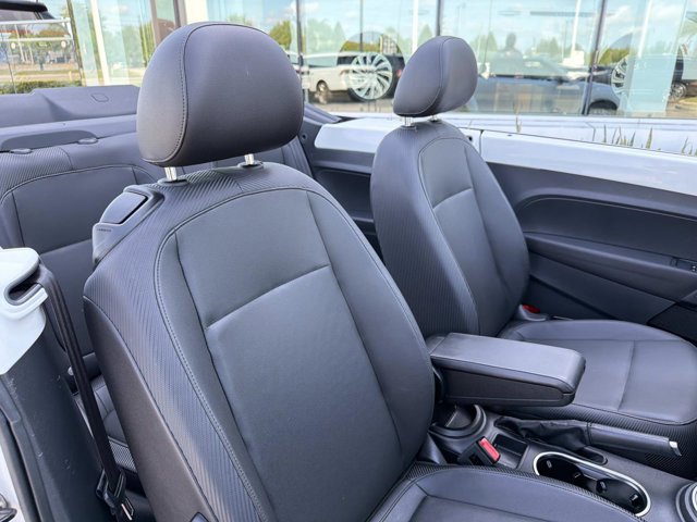 Used 2014 Volkswagen Beetle 2.5 FWD image 16