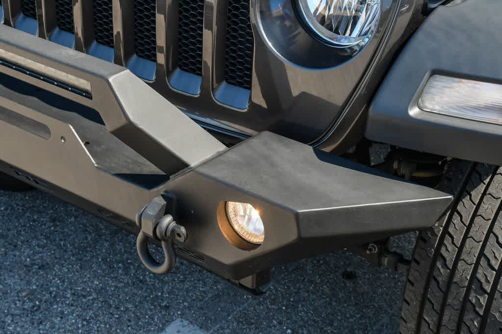 Used 2020 Jeep Wrangler Sport AWD/4WD image 6