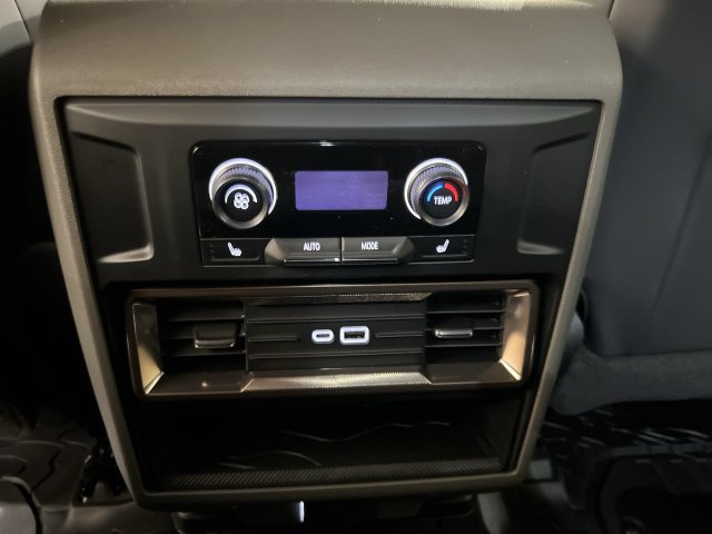 Used 2025 GMC Hummer EV 2X AWD/4WD image 19