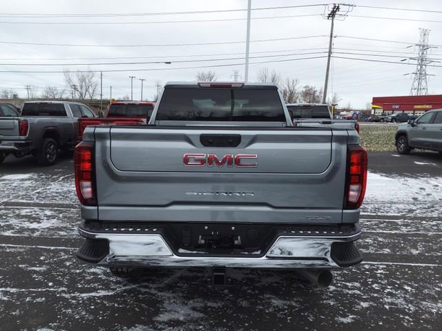 Used 2025 GMC Sierra 2500 SLE w/ SLE Value Package; image 4