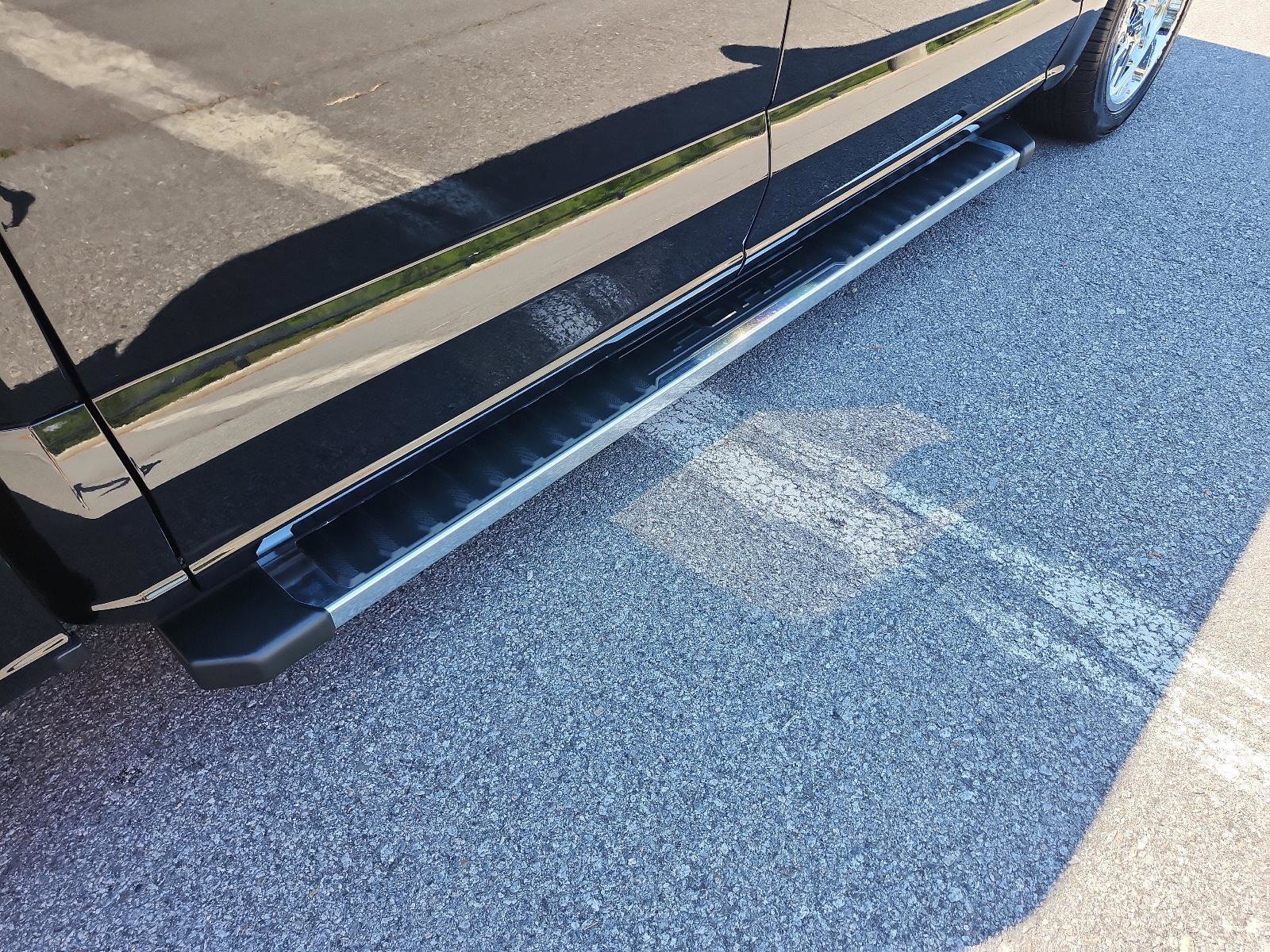 Used 2024 Ford F150 XLT w/ Mobile Office Package image 5