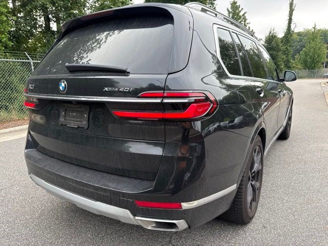 Used 2024 BMW X7 xDrive40i AWD/4WD image 5
