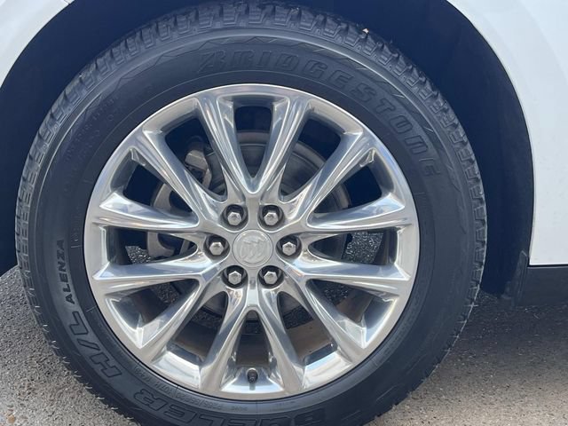 Used 2019 Buick Enclave Essence w/ Trailering Package, 5000 lbs. FWD image 7