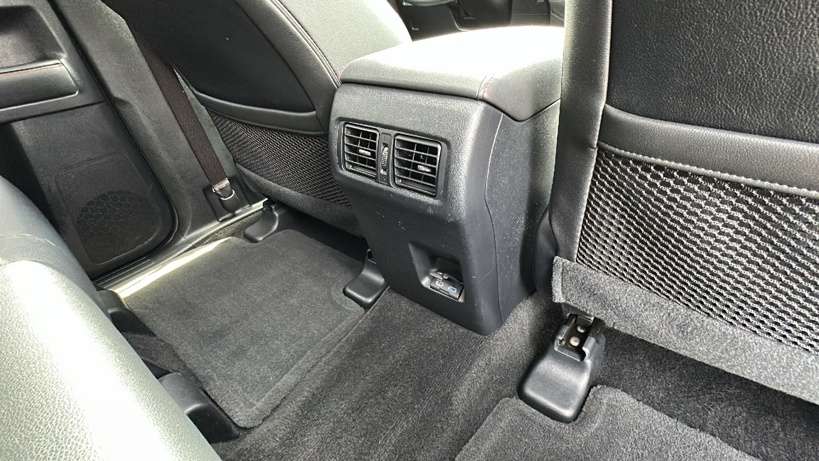 Used 2024 Toyota 4Runner TRD Off-Road Premium w/ Off Road Premium Plus Package AWD/4WD image 27