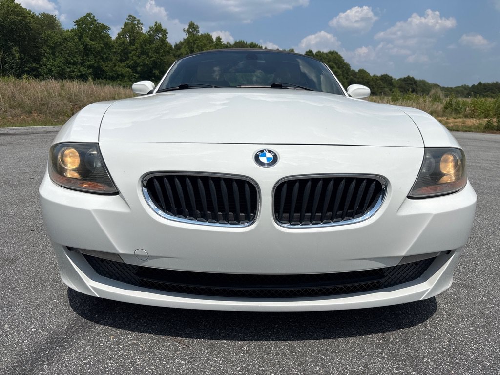 Used 2008 BMW Z4 3.0i RWD image 8