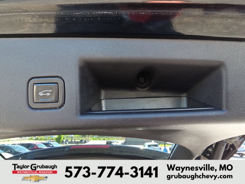 Used 2024 Chevrolet Equinox LT FWD image 33