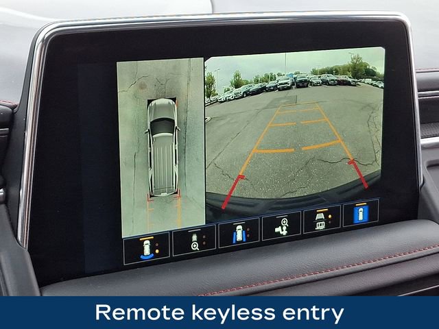 Used 2024 Chevrolet Suburban RST w/ Luxury Package AWD/4WD image 13