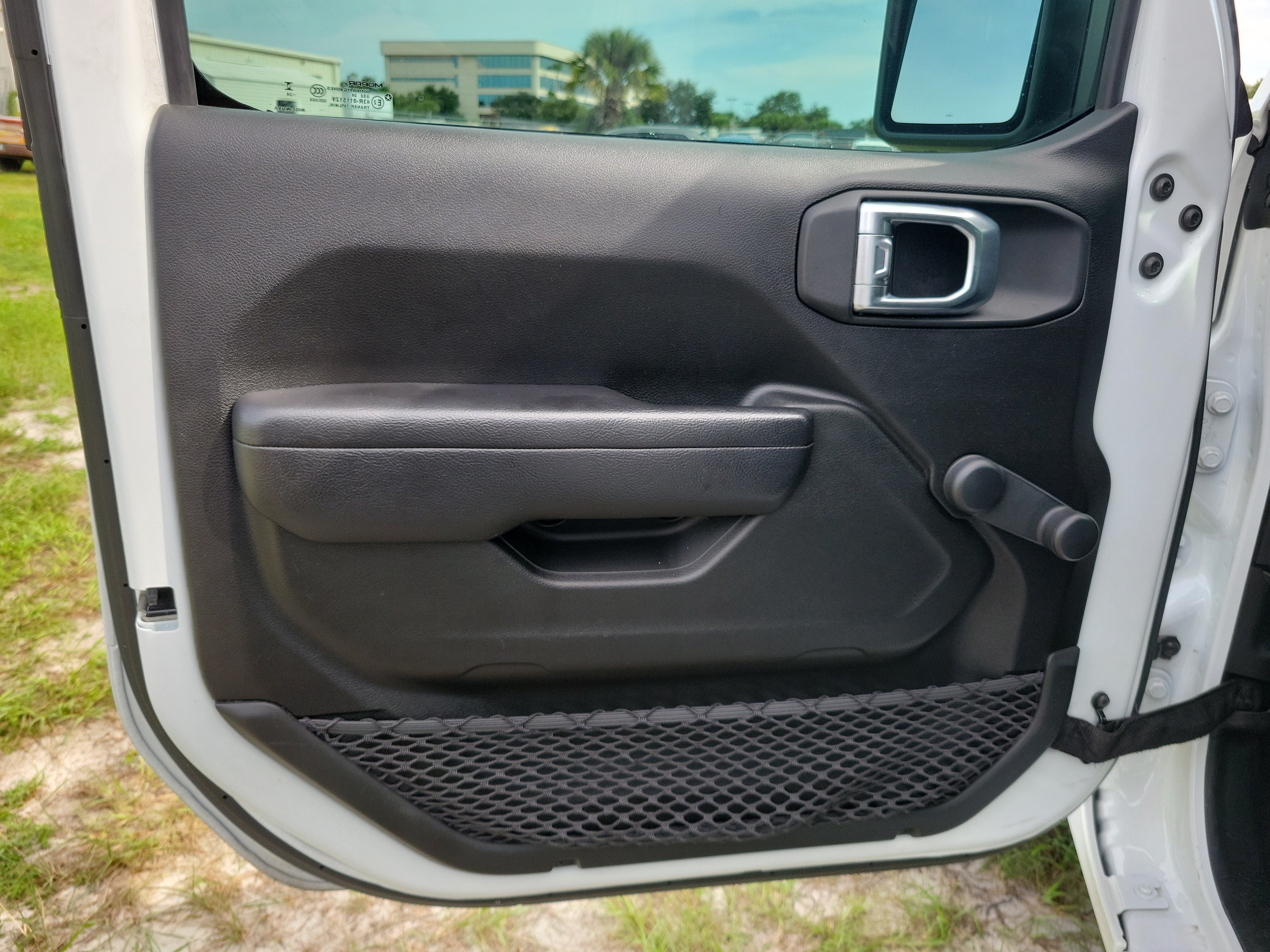 Used 2024 Jeep Wrangler Unlimited Sport AWD/4WD image 13