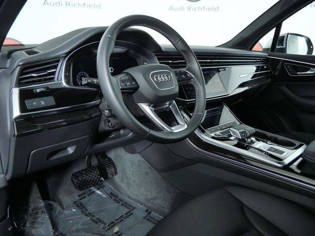 Used 2025 Audi Q7 2.0T Premium Plus AWD/4WD image 16