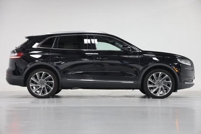 Used 2023 Lincoln Nautilus Reserve w/ Equipment Group 201A AWD/4WD image 16