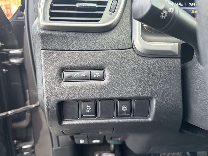Used 2021 Nissan Murano S FWD image 21