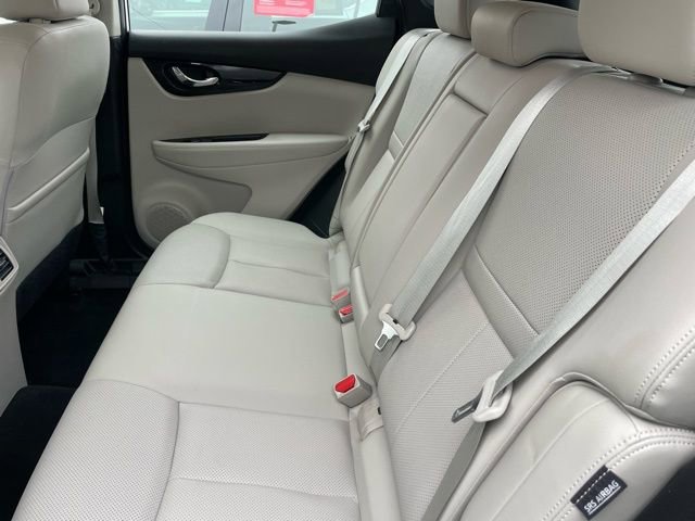 Certified 2022 Nissan Rogue Sport SL AWD/4WD image 7