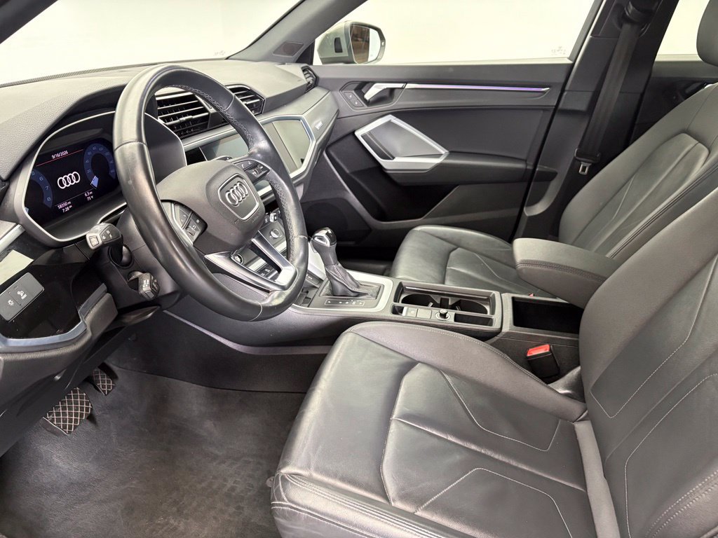 Used 2021 Audi Q3 2.0T Premium Plus w/ Premium Plus Package AWD/4WD image 5