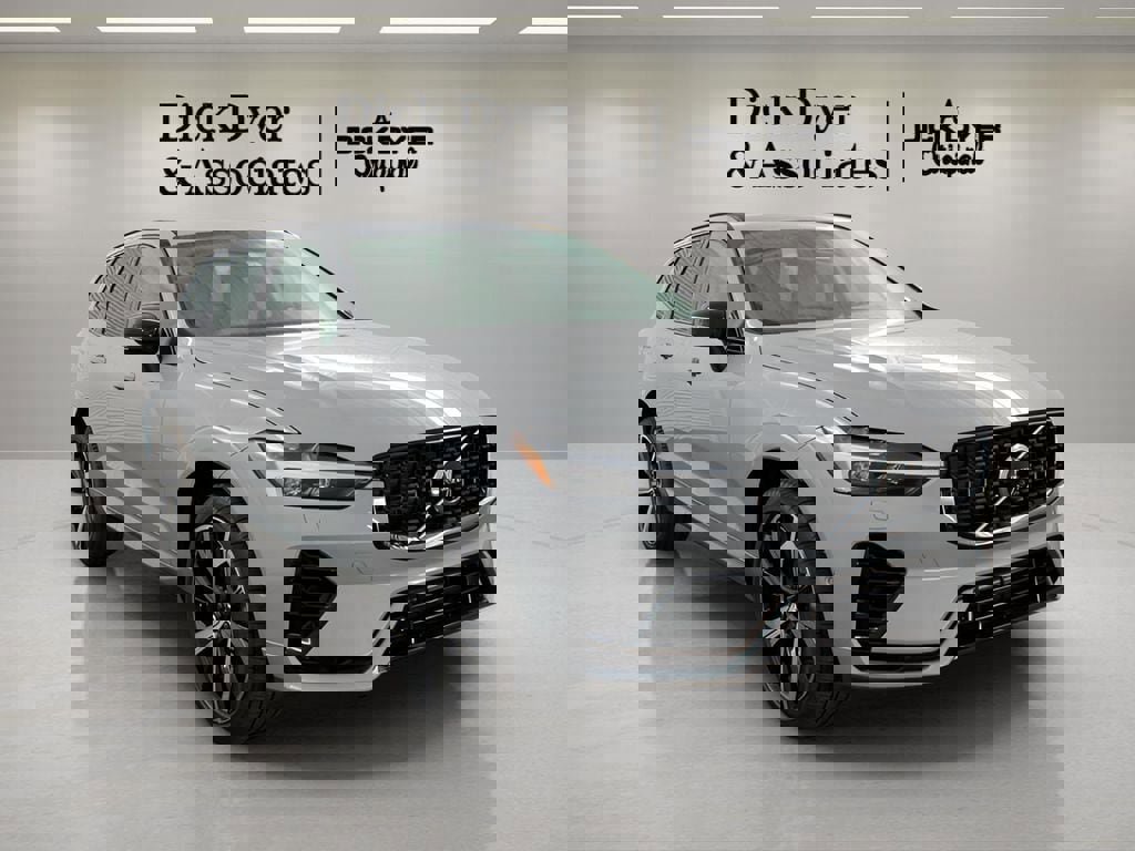 New 2025 Volvo XC60 T8 Ultra w/ Protection Package Premier video 1