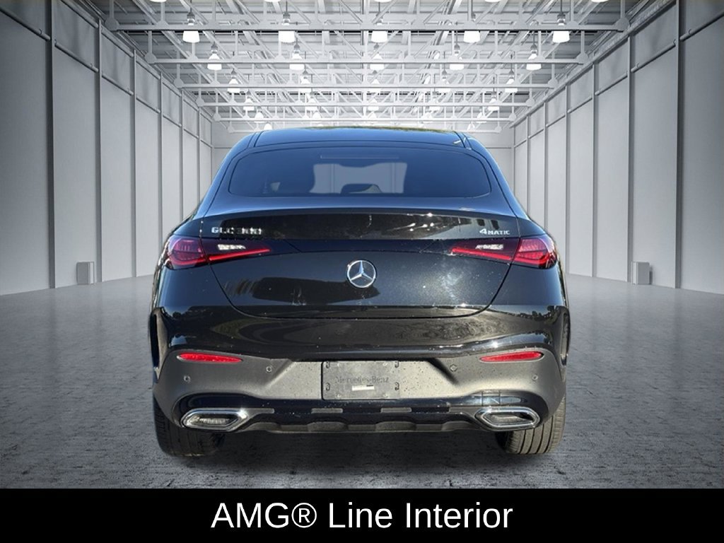 Used 2024 Mercedes-Benz GLC 300 4MATIC w/ AMG Line image 9