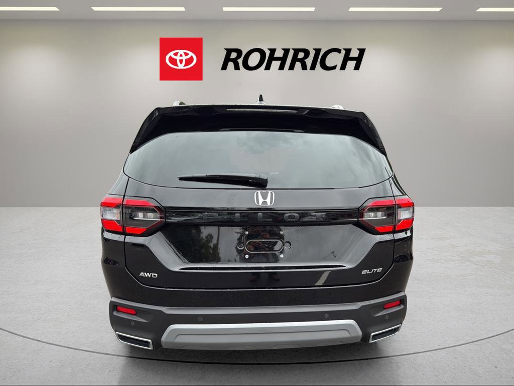 Used 2025 Honda Pilot Elite image 7