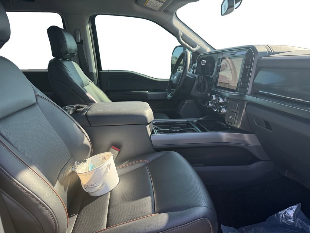 New 2026 Ford F350 Lariat image 18