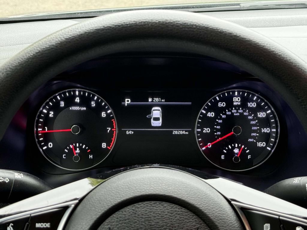 Used 2022 Kia Forte LXS FWD image 18