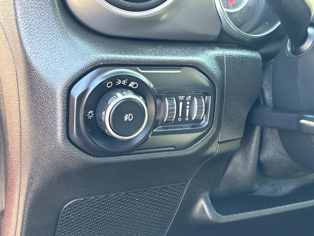 Used 2019 Jeep Wrangler Unlimited Sport AWD/4WD image 24