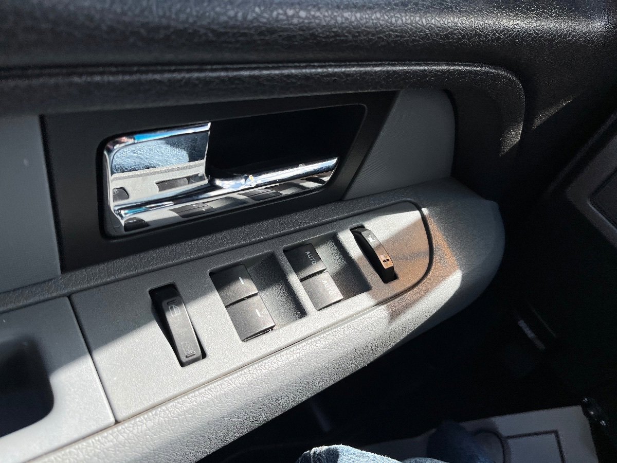Used 2013 Ford F150 XLT w/ Mid Equipment Group RWD image 21