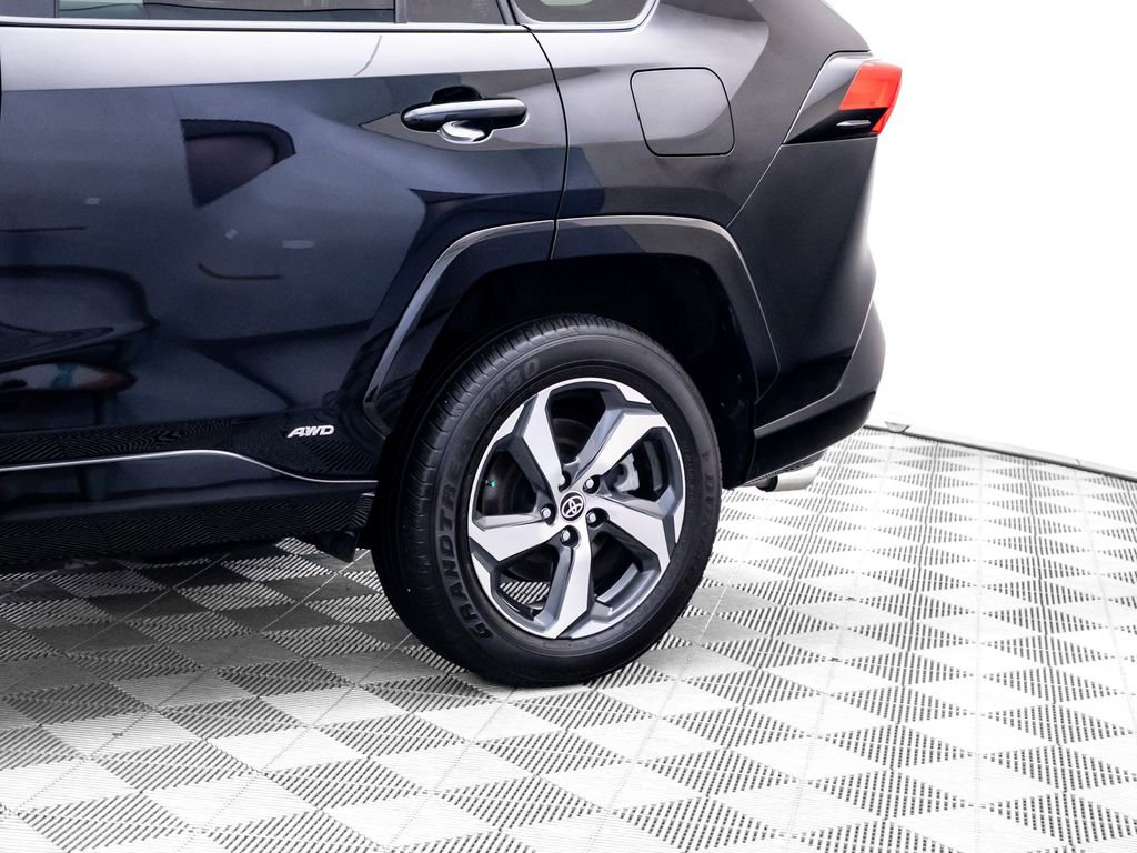 Used 2025 Toyota RAV4 SE AWD/4WD image 34