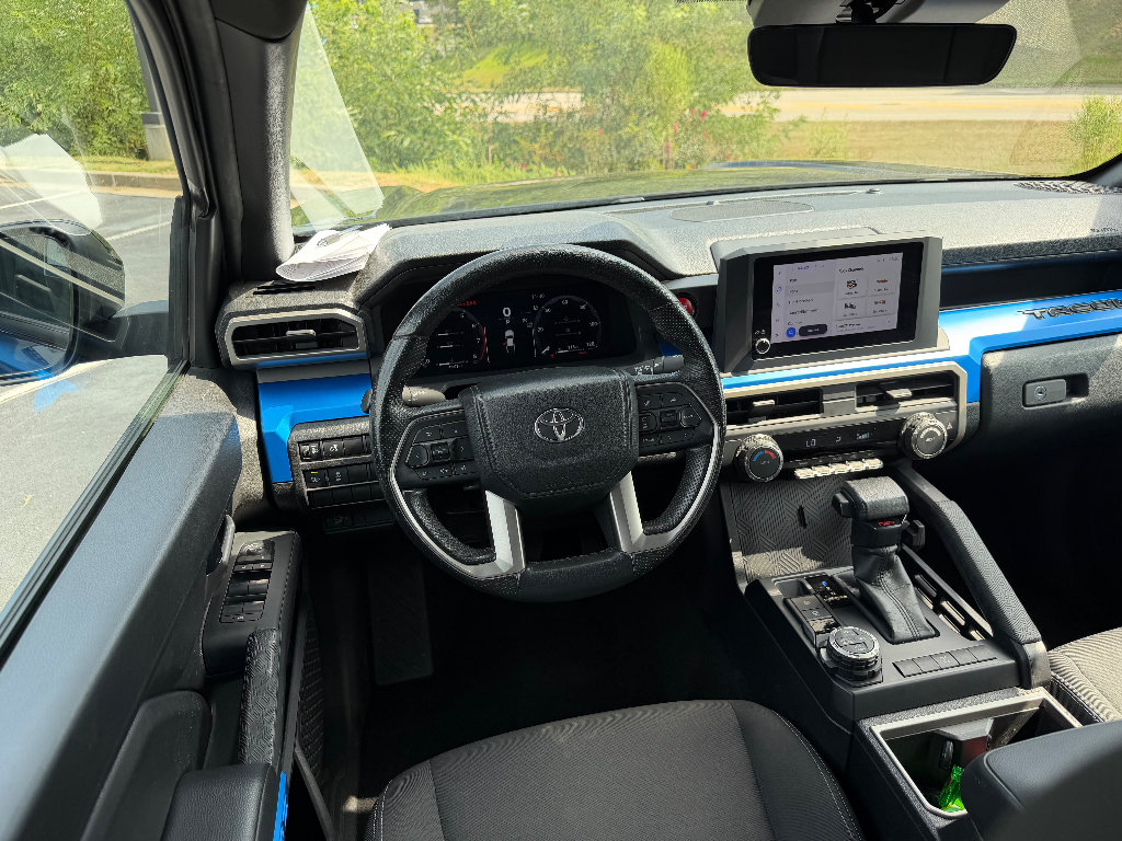 Used 2024 Toyota Tacoma TRD Off-Road AWD/4WD image 19