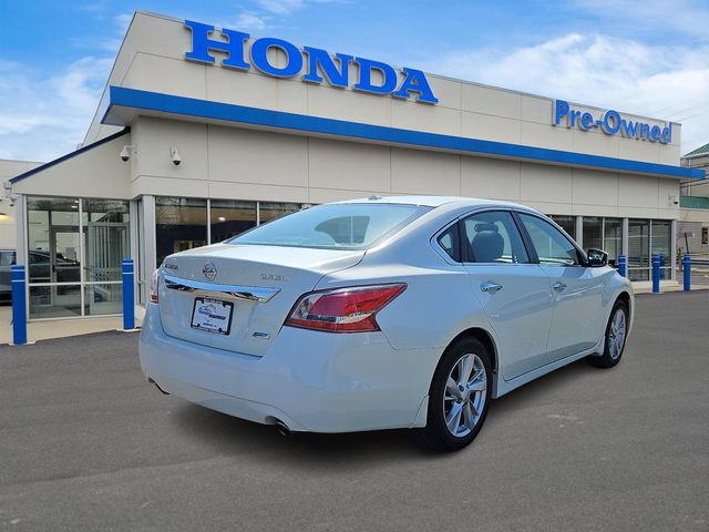 Used 2013 Nissan Altima 2.5 SL FWD image 4