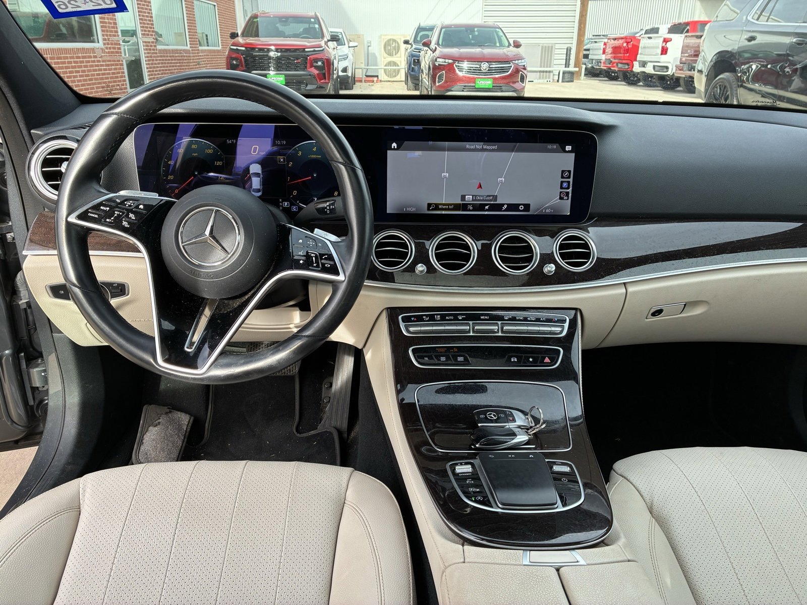 Used 2021 Mercedes-Benz E 350 Sedan image 4