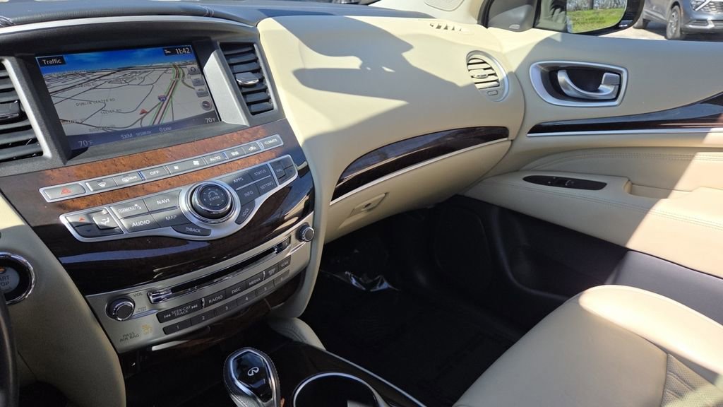 Used 2019 INFINITI QX60 Luxe w/ Sensory Package image 39