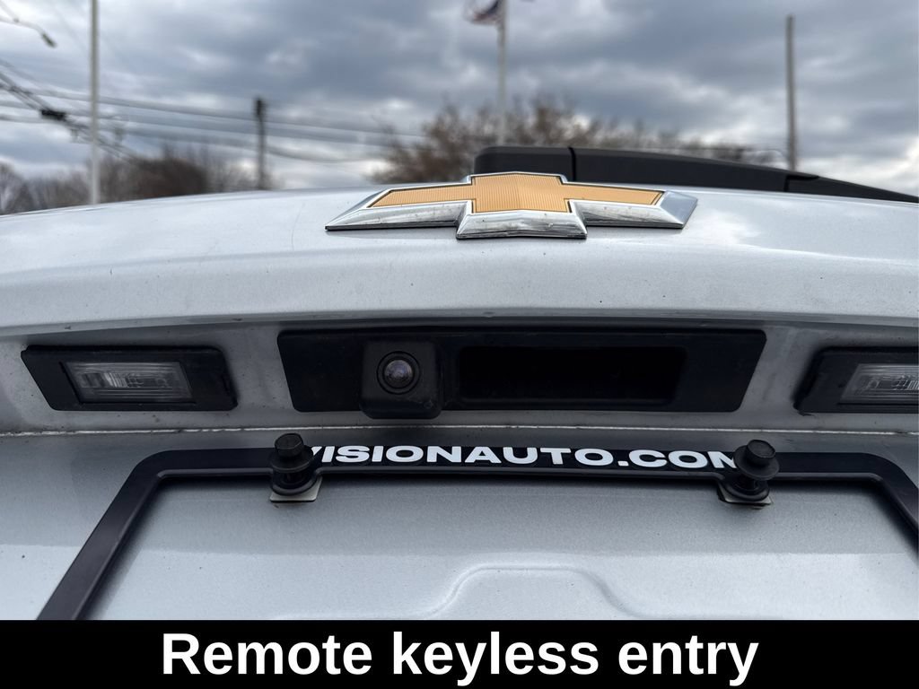 Used 2022 Chevrolet Equinox LT AWD/4WD image 17