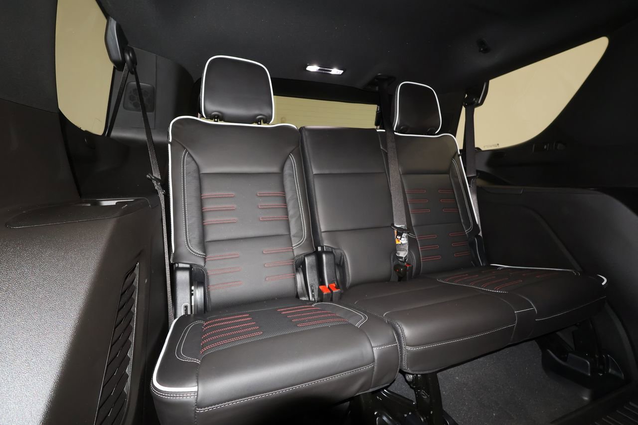 Certified 2026 GMC Yukon AT4 Ultimate image 28