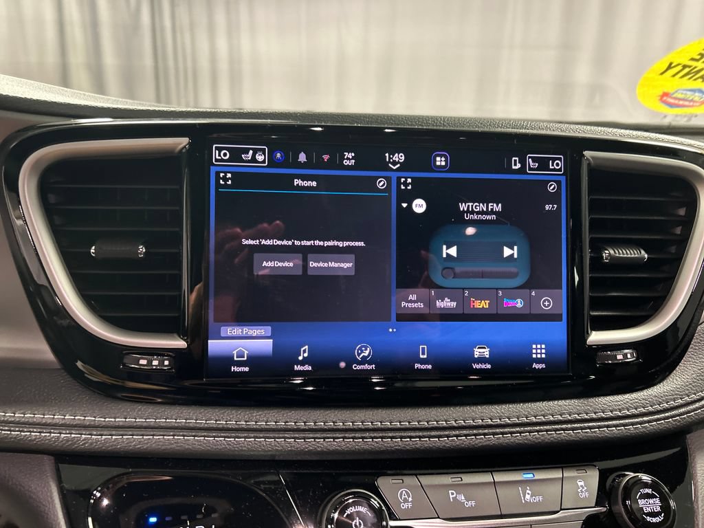 New 2027 Chrysler Pacifica Select FWD image 15