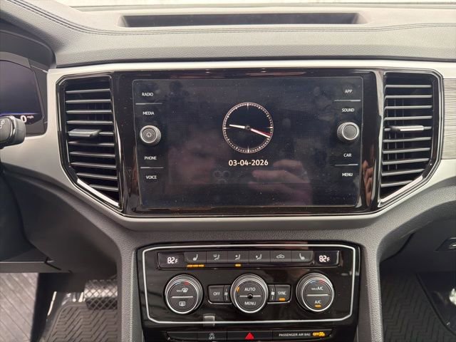 Used 2022 Volkswagen Atlas Cross Sport SE image 22