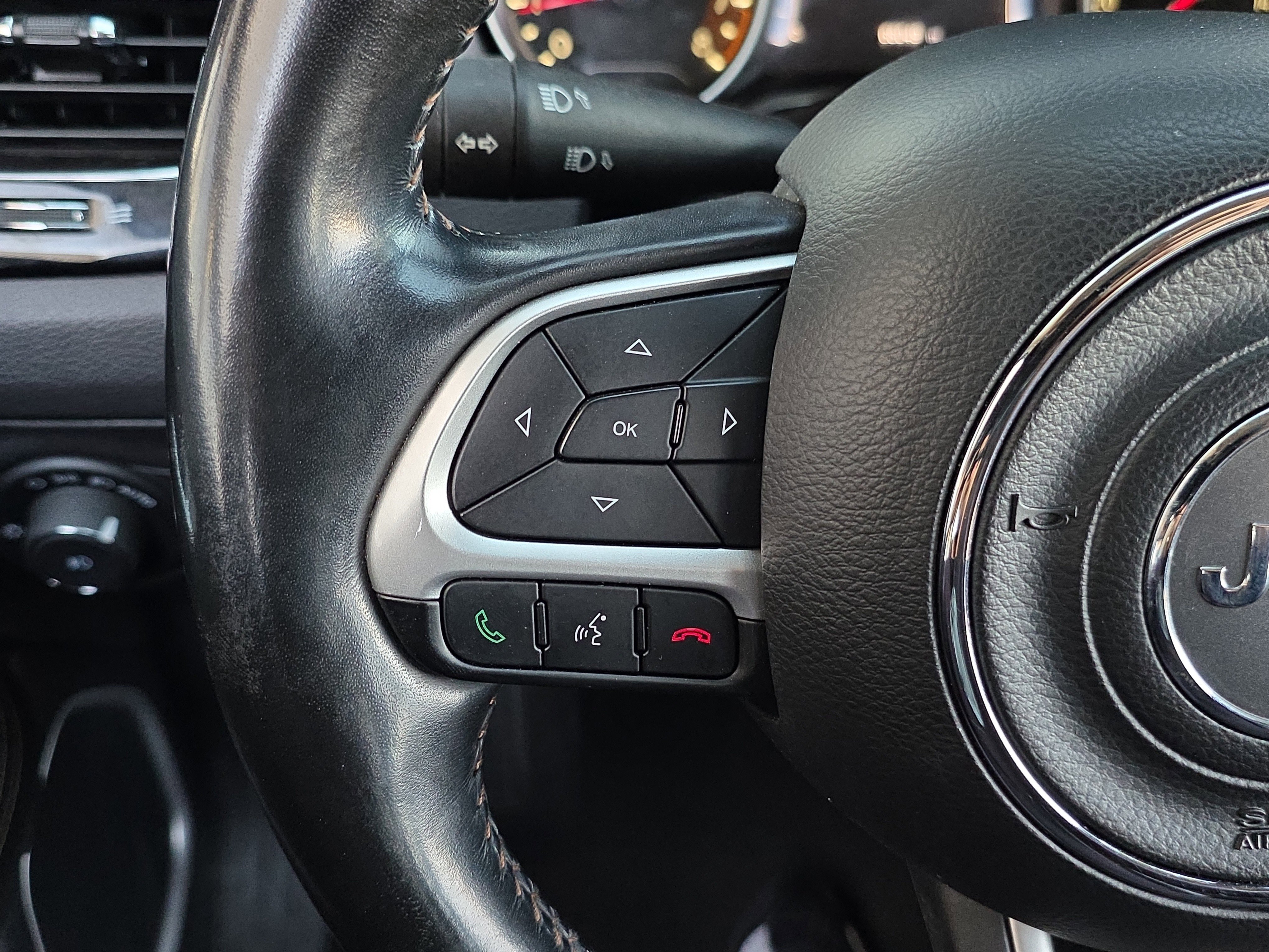 Used 2021 Jeep Compass Limited image 16